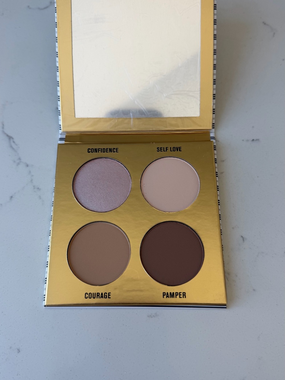Neutral Four-Shade Eye Palette